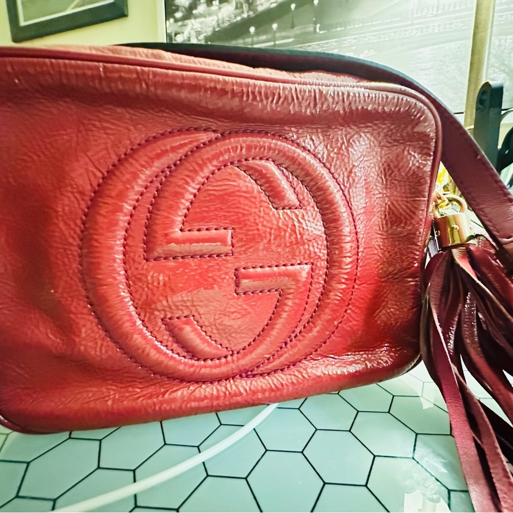 Gucci Red Patent Soho Leather Crossbody Bag